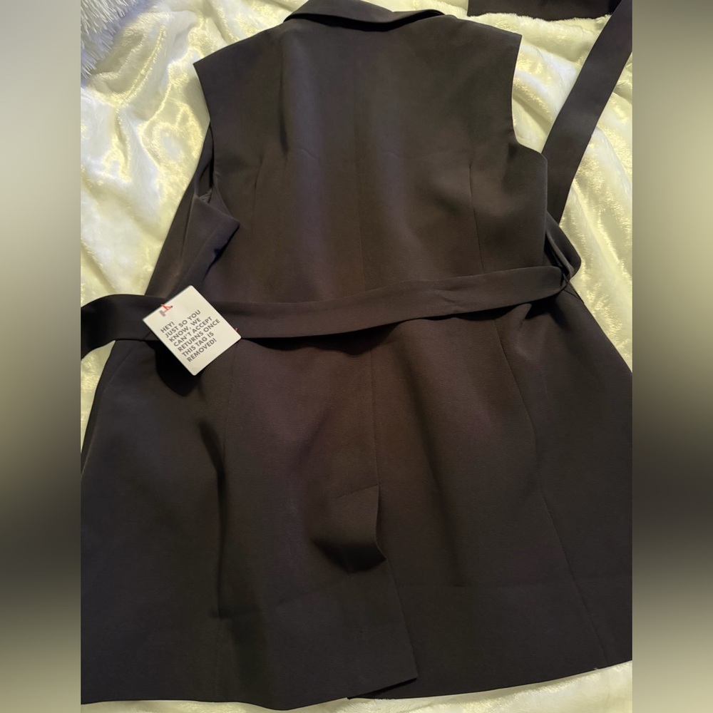 ASOS Black Sleeveless Blazer - Picture 10 of 14